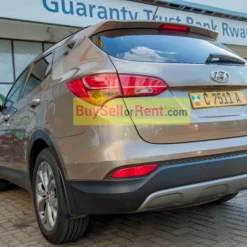 Alternative view of 7 Seats Automatic Hyundai Santa Fe 2014