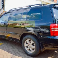 Alternative view of Toyota Highlander