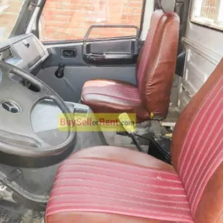 Alternative view of Mercedes Benz BM100 1999