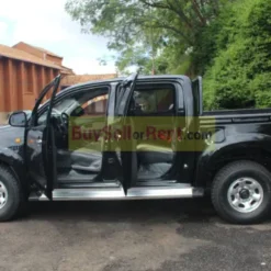 Alternative view of Toyota HILUX VIGO 2013