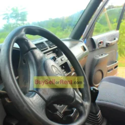 Alternative view of Toyota RAV4 1998