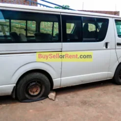 Alternative view of Manual Toyota Hiace 2012