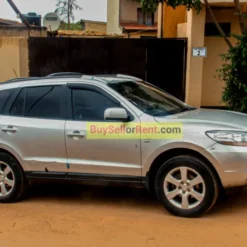 Alternative view of 7 seats Hyundai Santa Fe 2008